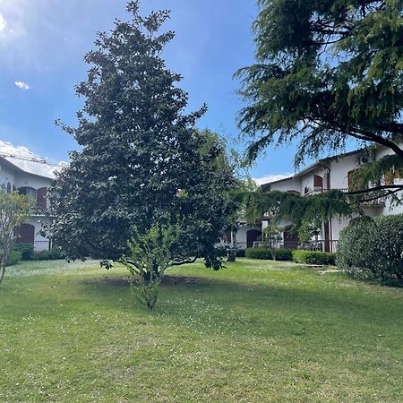 Lake Garda Lovers 佩斯基耶拉德加达 外观 照片
