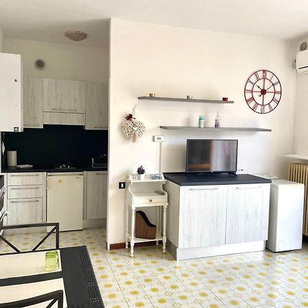 Lake Garda Lovers 佩斯基耶拉德加达 外观 照片