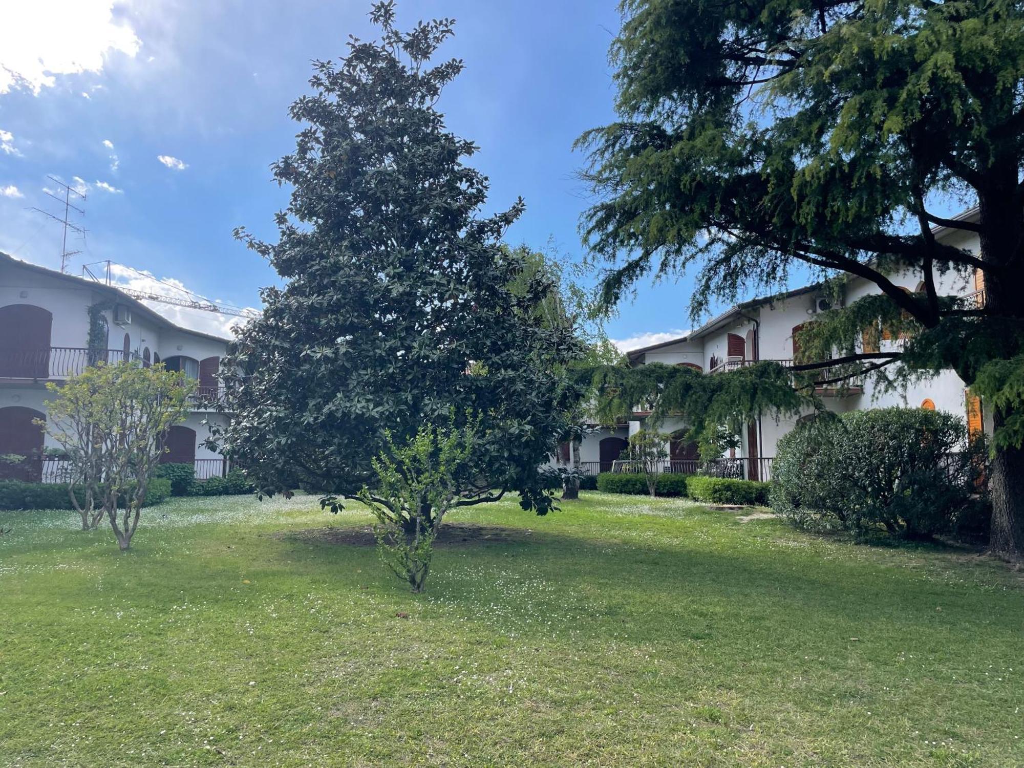 Lake Garda Lovers 佩斯基耶拉德加达 外观 照片
