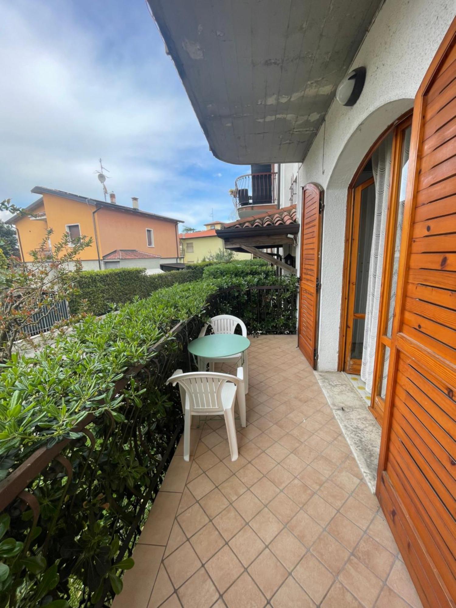 Lake Garda Lovers 佩斯基耶拉德加达 外观 照片