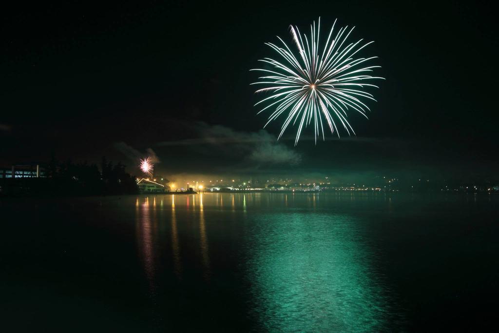 Lake Garda Lovers 佩斯基耶拉德加达 外观 照片